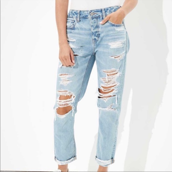 American Eagle Outfitters Denim - American Eagle ripped destructed Tomgirl jean size 4